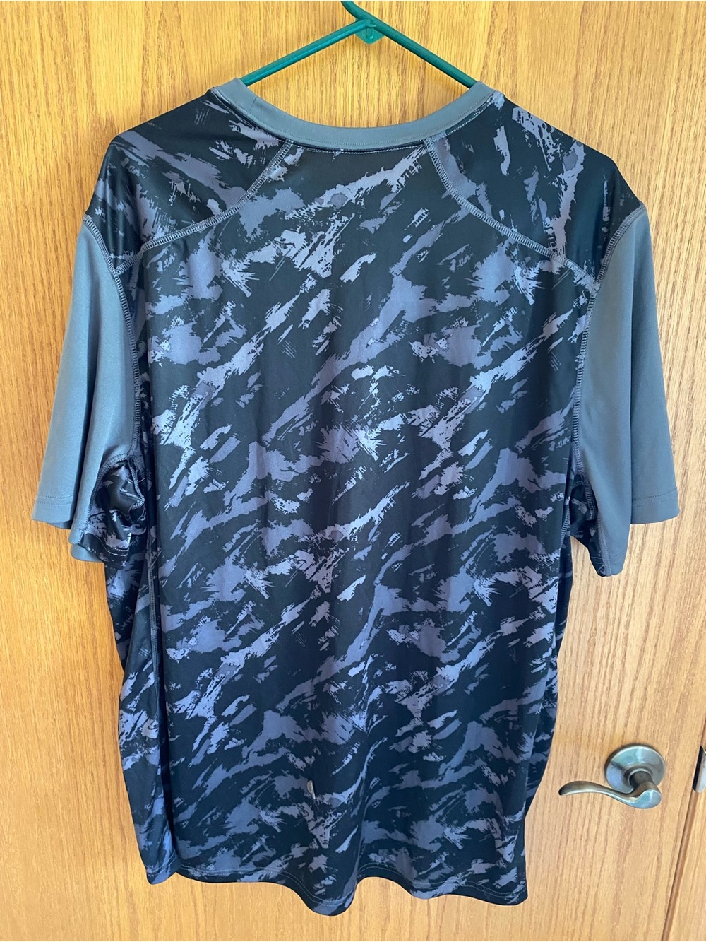 Energy Zone Men’s Dry Fit Tee - Picture 4 of 5